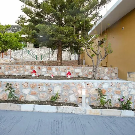 Villa Irene Zola